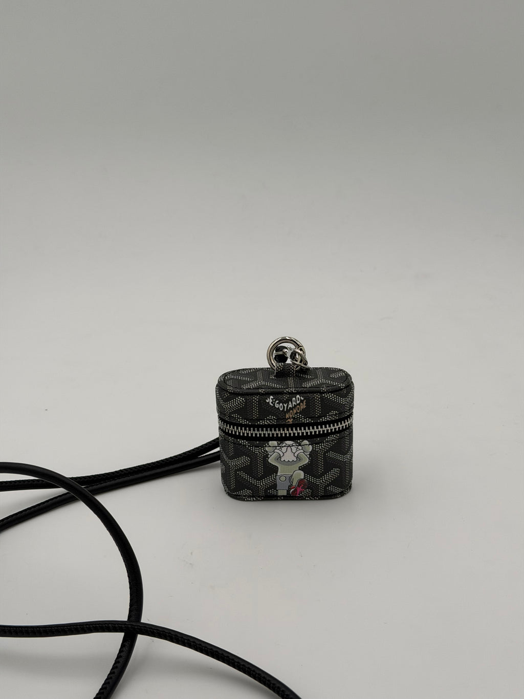 Borsetta/charm goy black