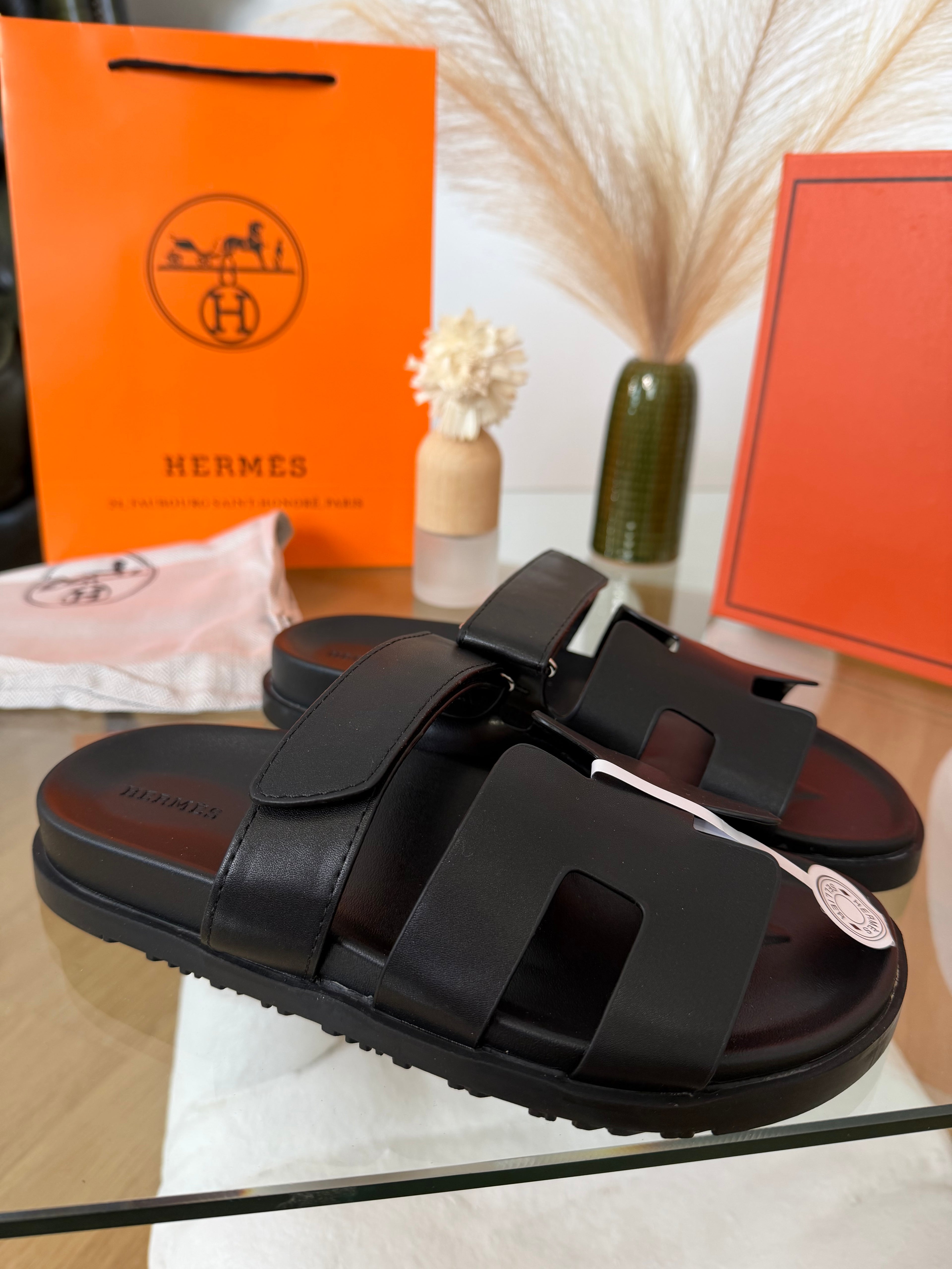 Ciabby black unisex