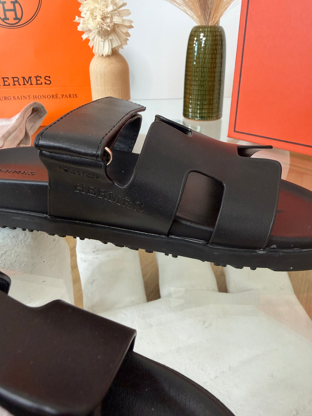 Ciabby black unisex