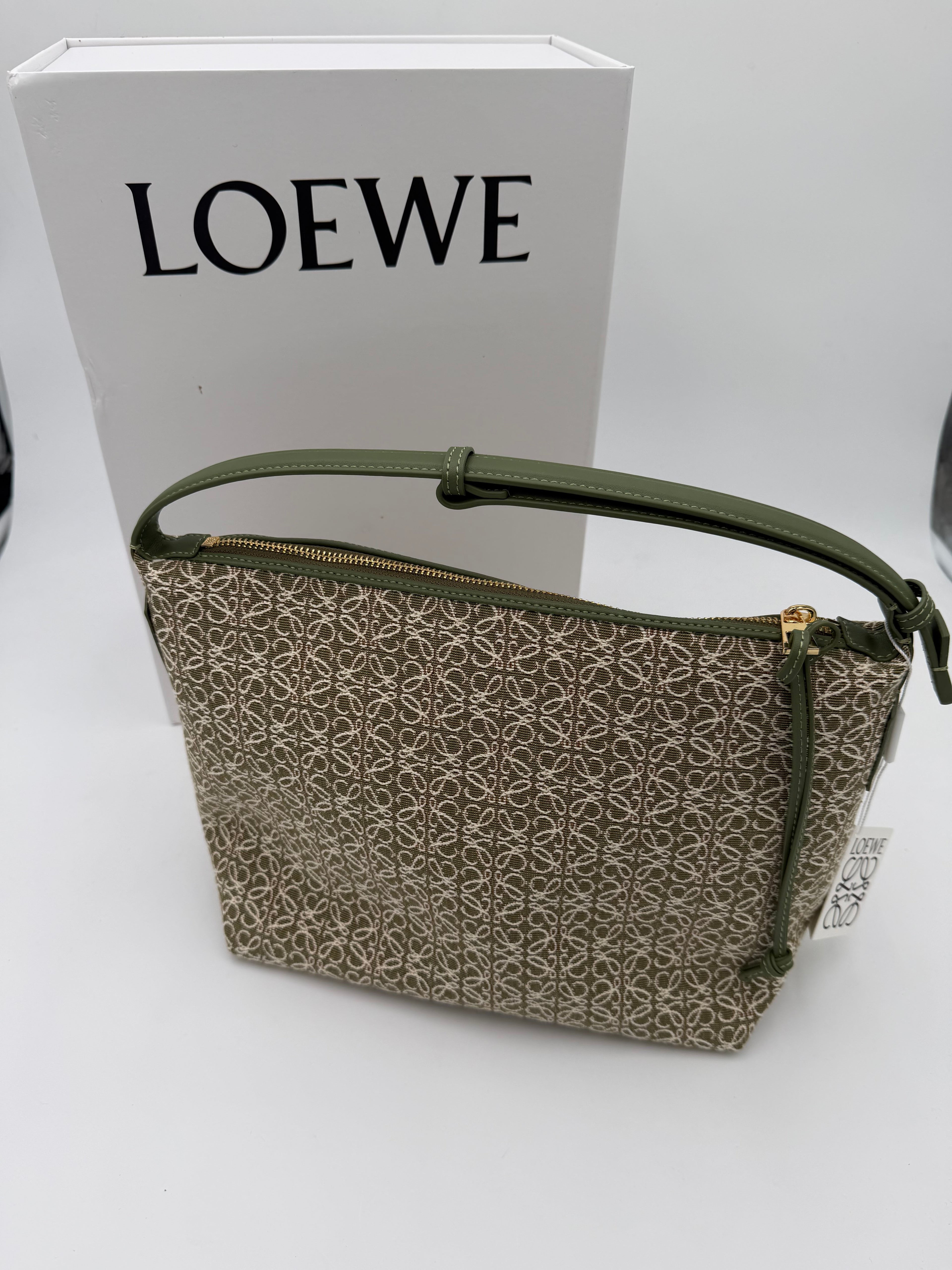 Borsa lowy green
