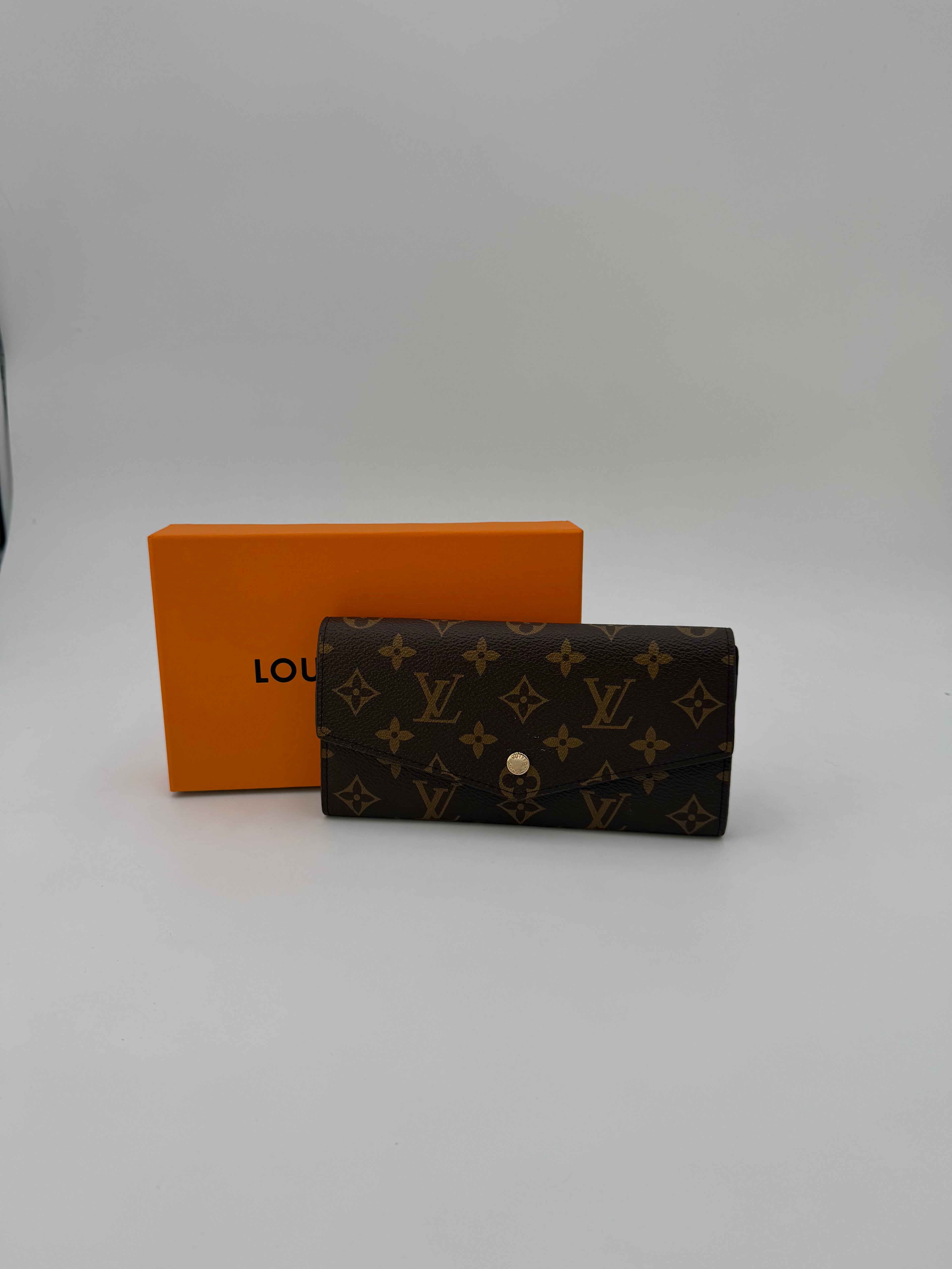Portafoglio grande brown