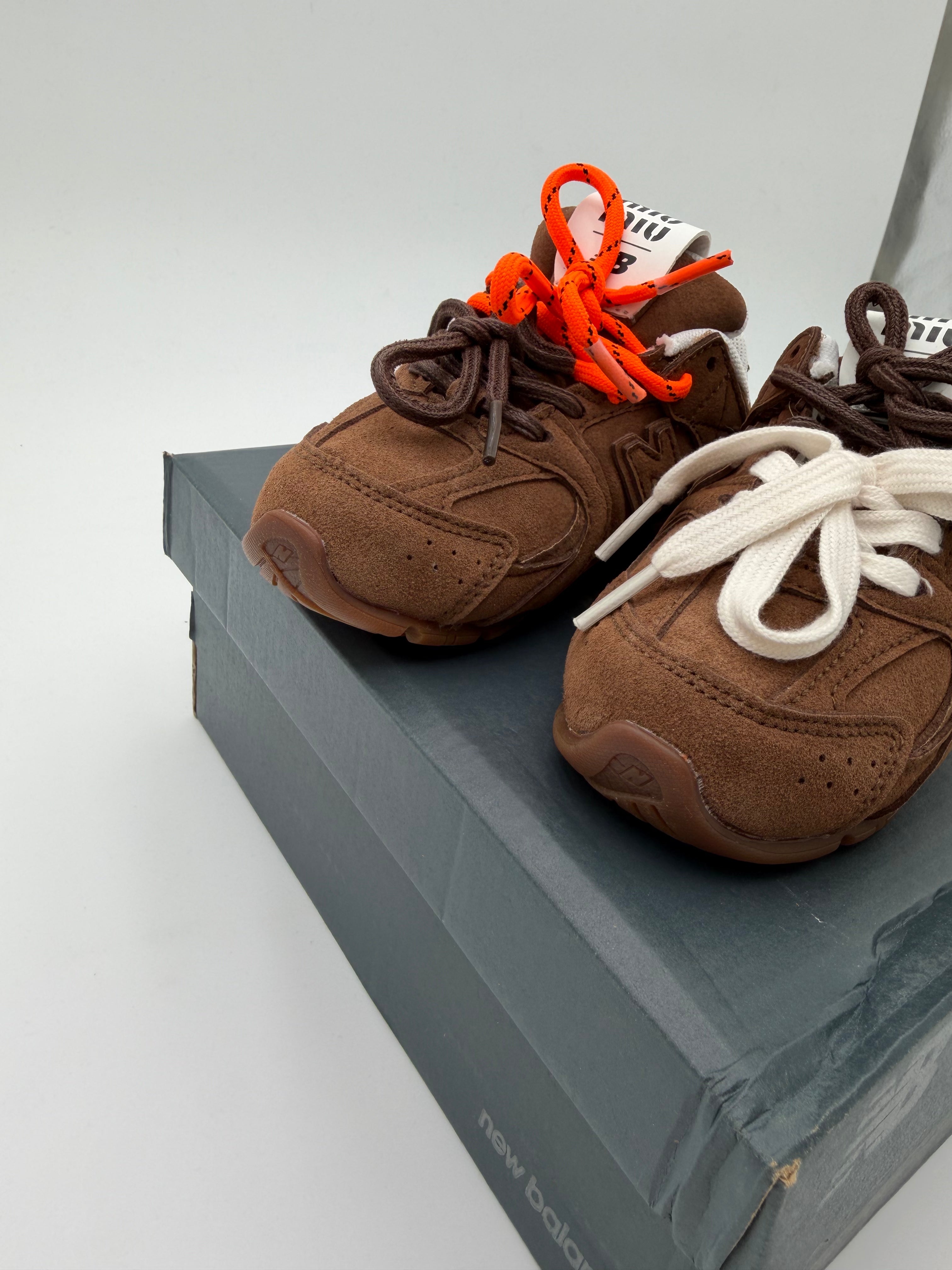 Sneakers baby brown
