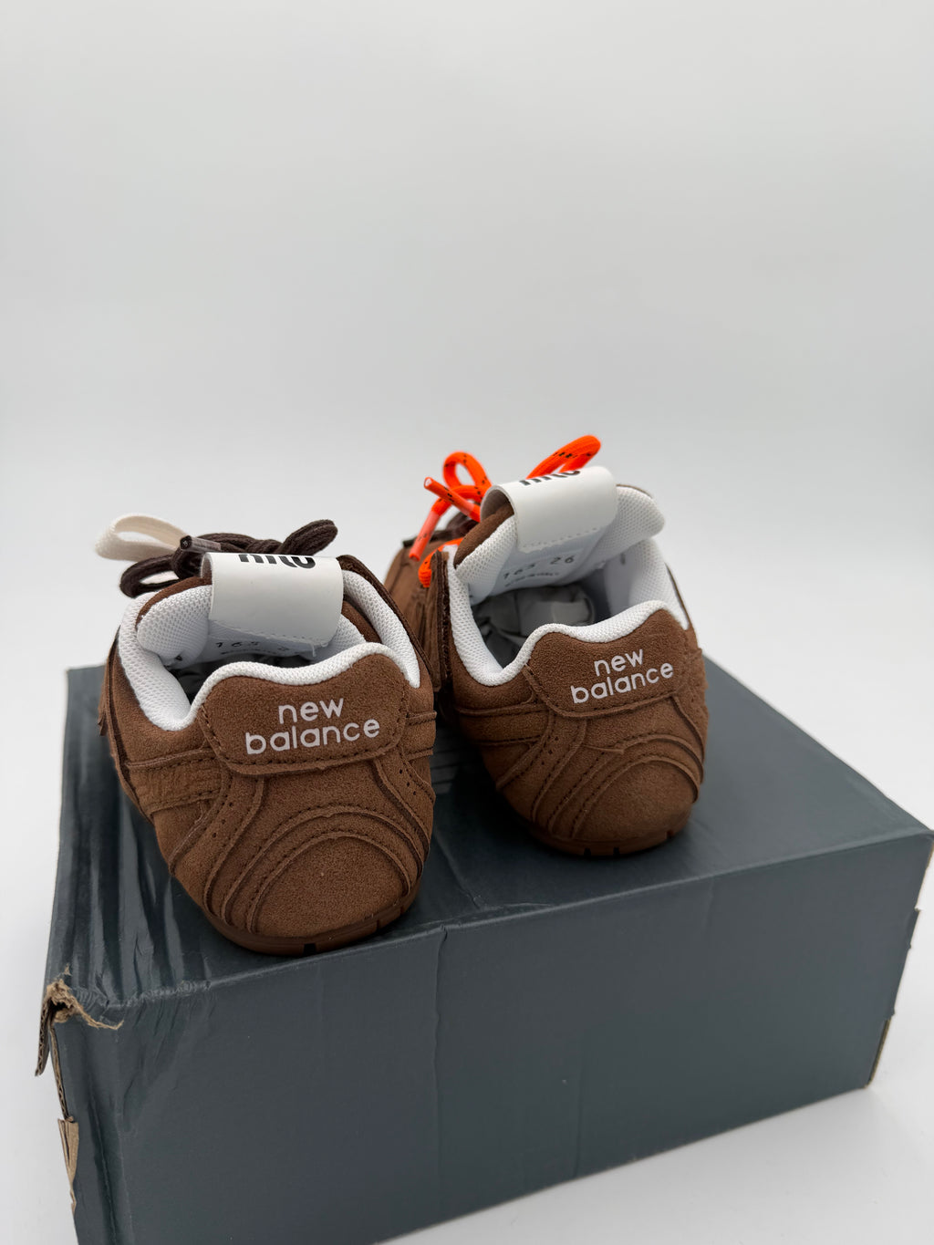 Sneakers baby brown